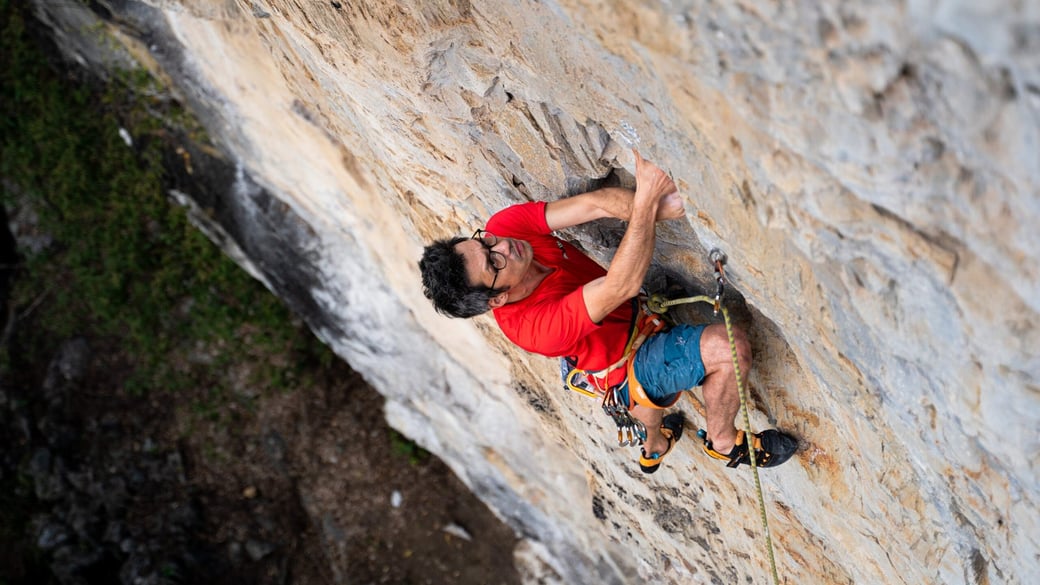 Climbing-in-Vietnam_by-Massimo-Cappuccio_17-scaled