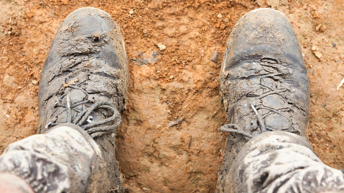 dirty-hiking-boots