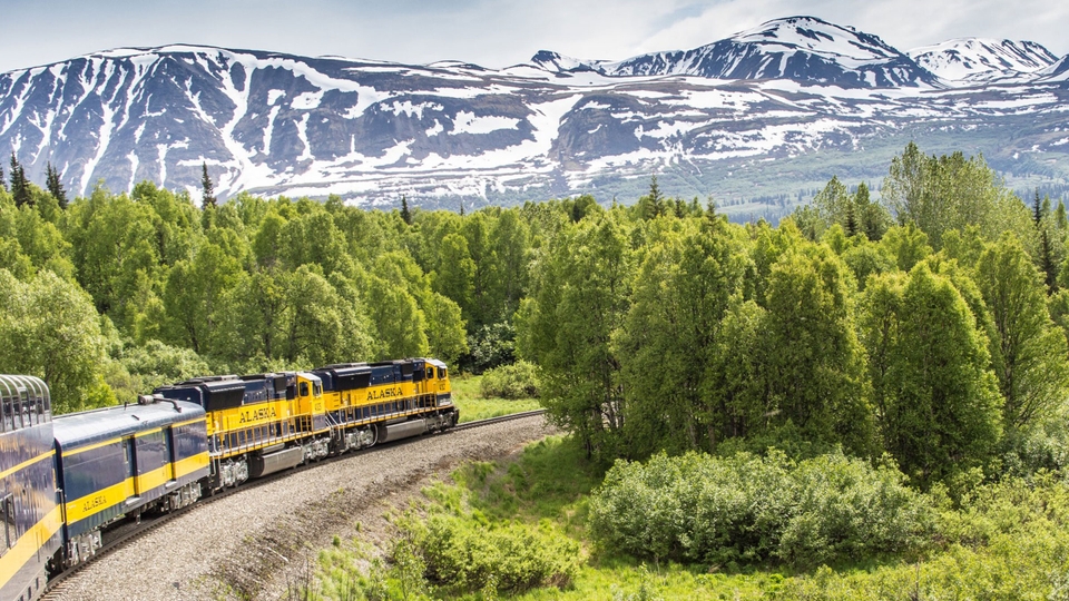 The 6 Most Adventurous Train Trips in North America